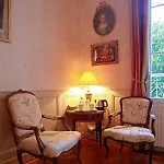 Les De Mathilde ベッド・アンド・ブレックファスト アンジェ