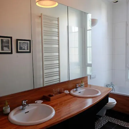 Les De Mathilde Bed & Breakfast 2*