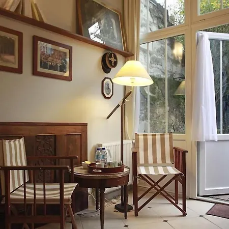 Les De Mathilde Bed & Breakfast 4*