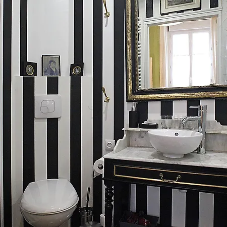 Les De Mathilde Oda ve Kahvaltı