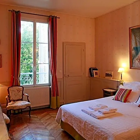 Les De Mathilde Bed & Breakfast Angers