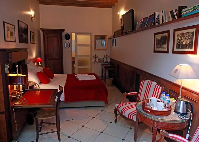 马蒂尔德尚布尔酒店 3*