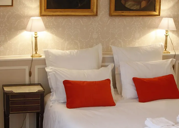 马蒂尔德尚布尔酒店